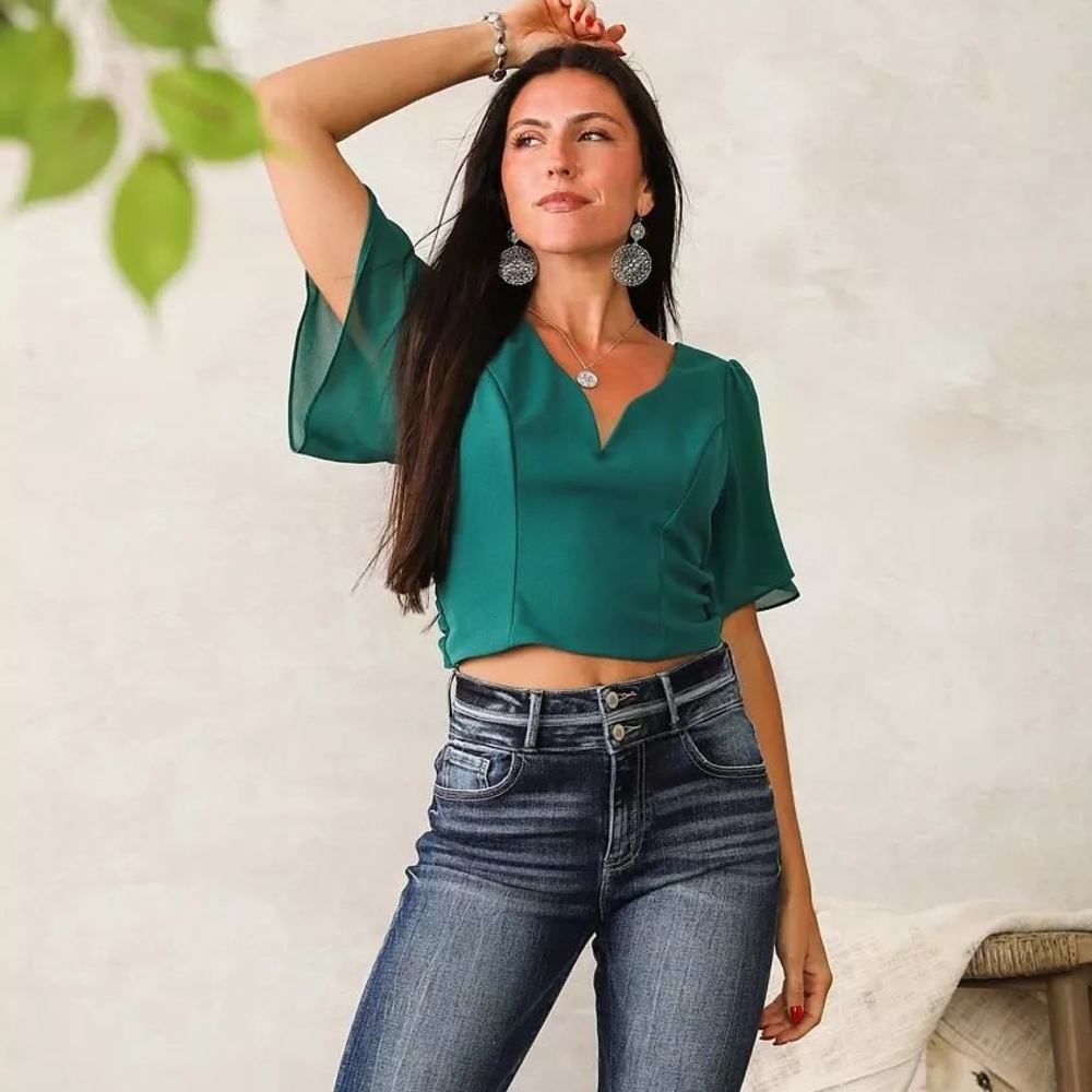 Buckle Willow and root sweetheart  Green Women's Top
